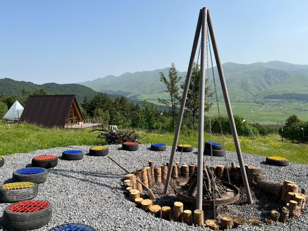 Glamping Wolf Mount Margahovit Quarto foto