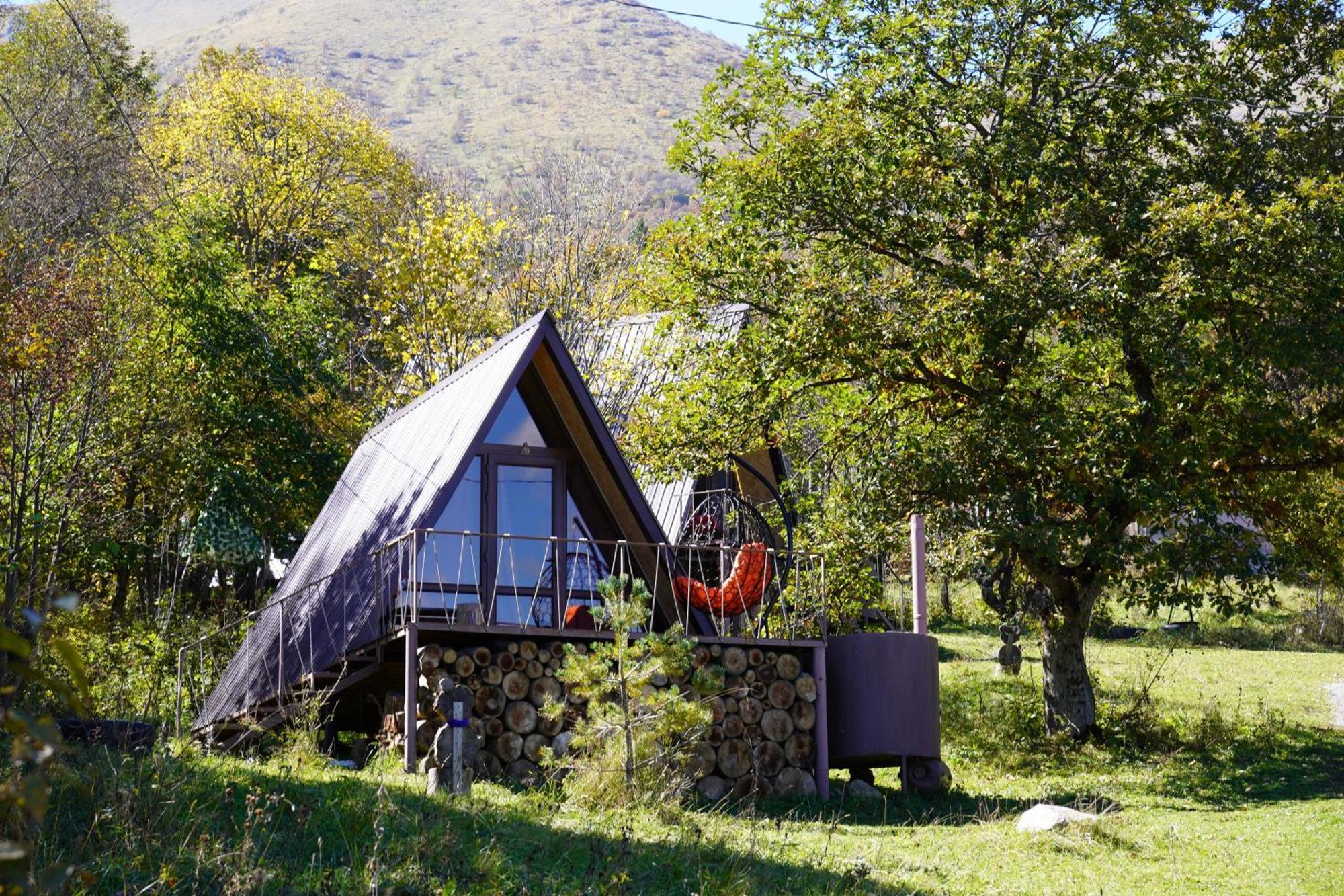 Glamping Wolf Mount Margahovit Exterior foto