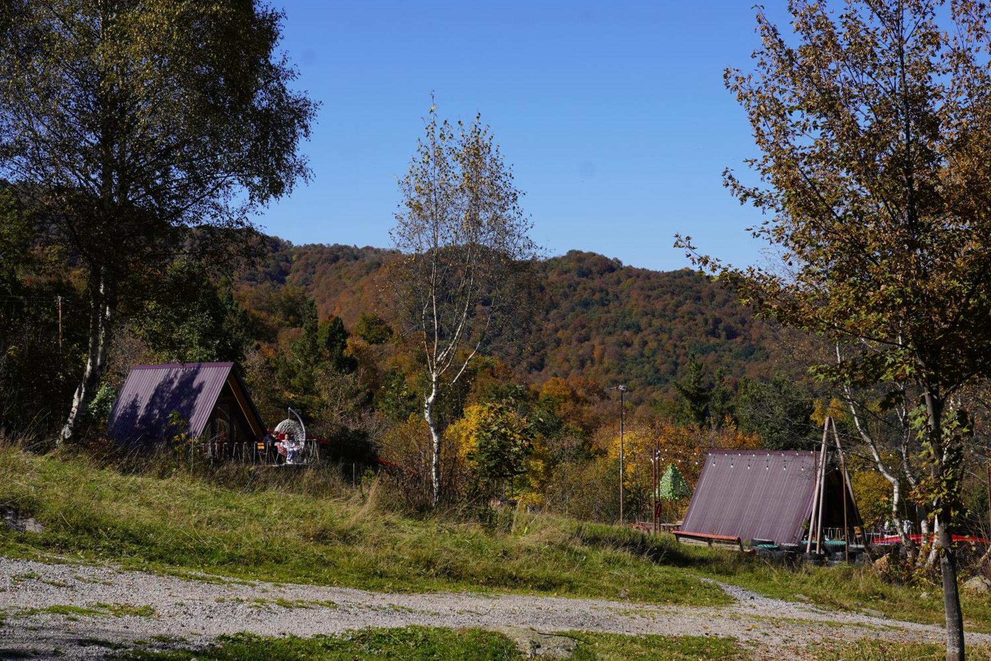 Glamping Wolf Mount Margahovit Exterior foto